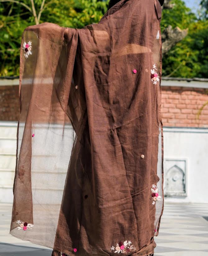 Mridula brown saree